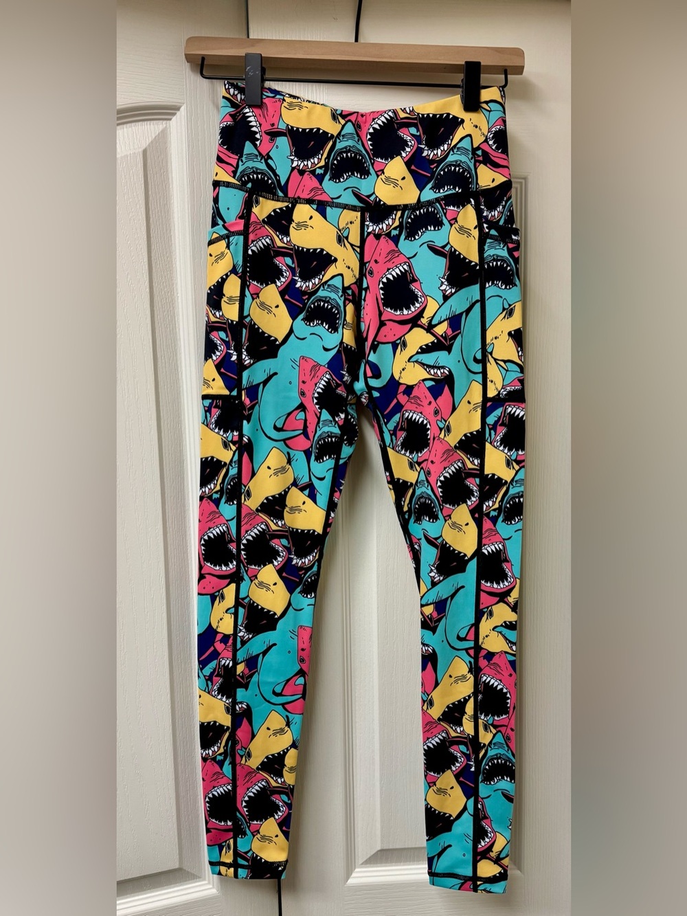 NWOT Constantly Varied Gear full length leggings